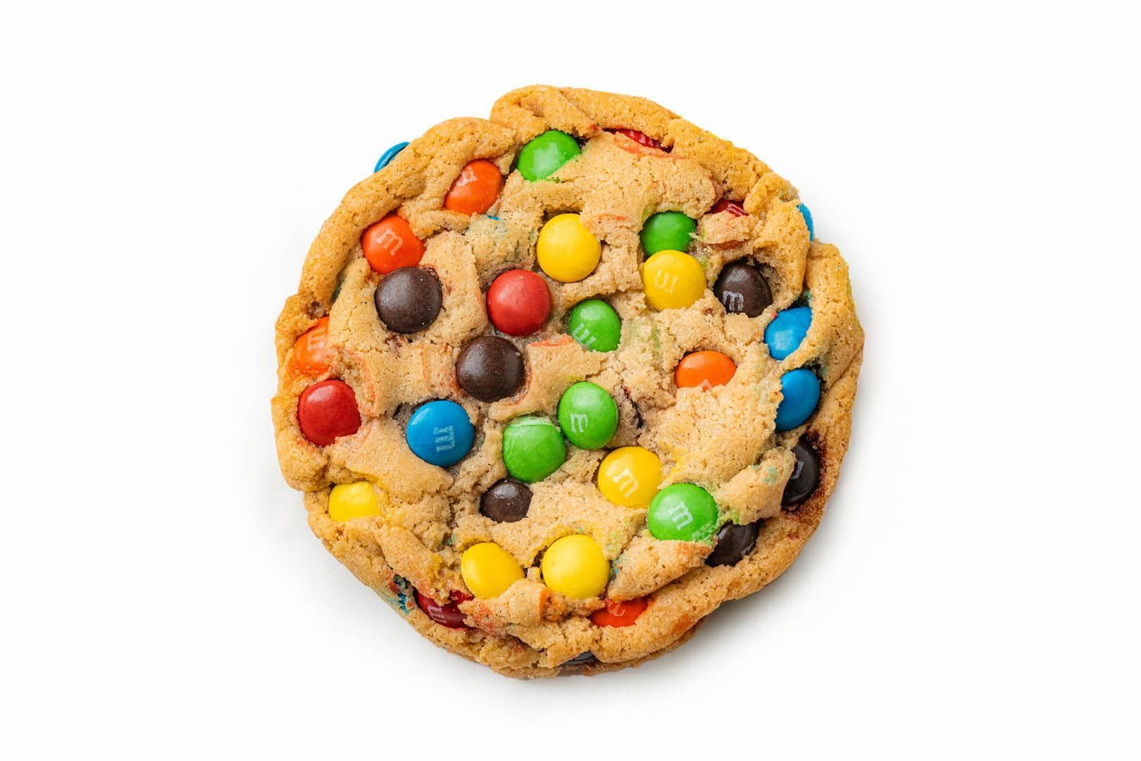 M&M